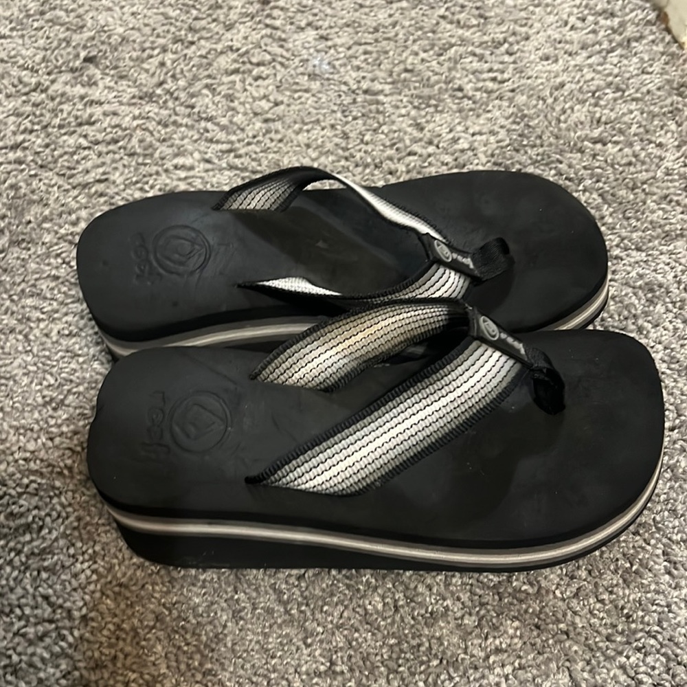 Reef black platform sandals